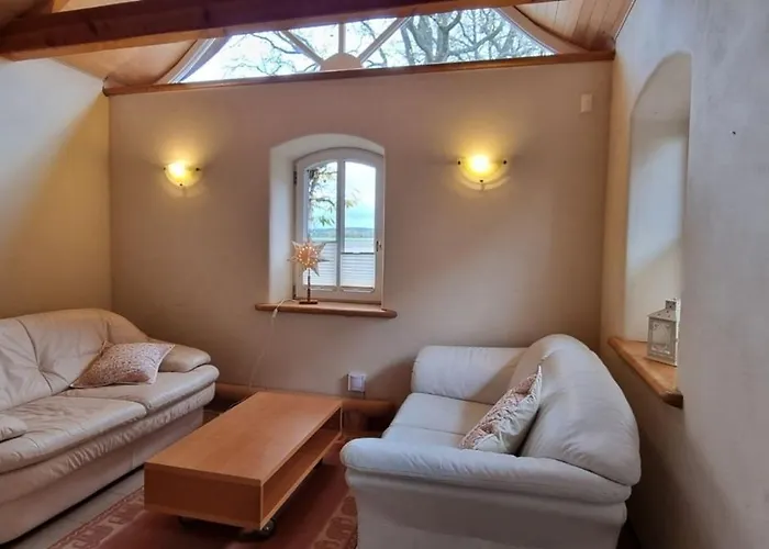 Romantisches Refugium - Idylle An Der Elbe