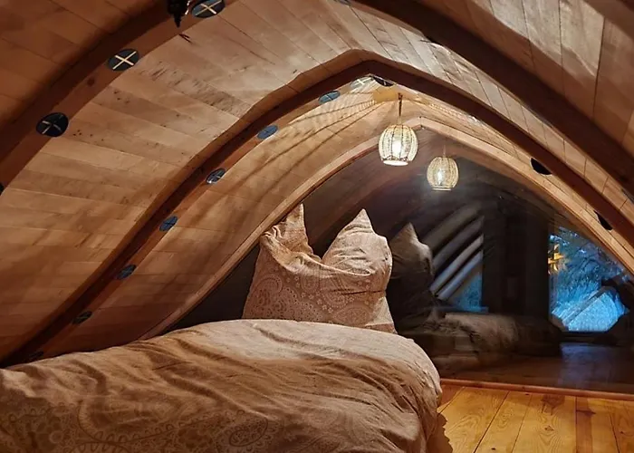 Romantisches Refugium - Idylle An Der Elbe *